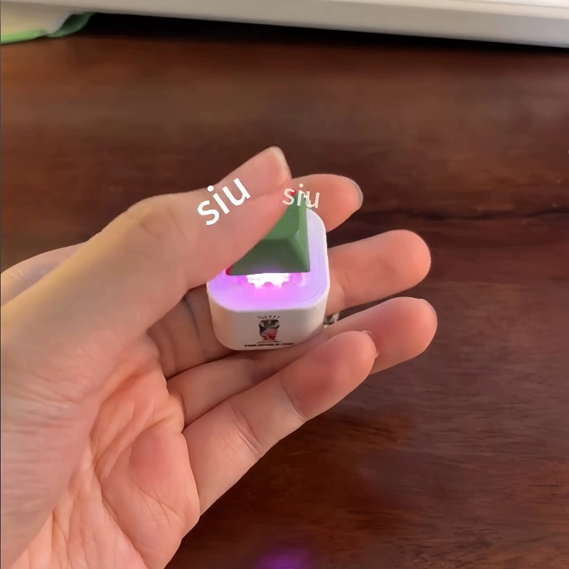New Cristiano Ronaldo Button S - Woofer 评论和价格