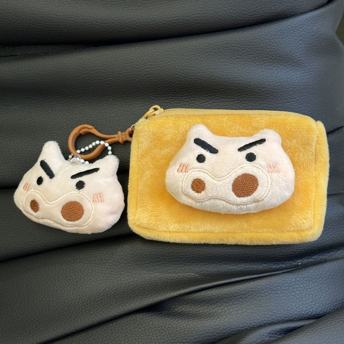 Crayon Shin-chan Cartoon Cute  - Headphone Parts 评论和价格