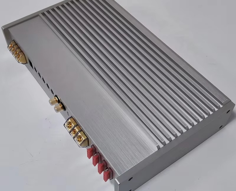 XT2000.1D New Design Big Power - Class D Amplifier 评论和价格